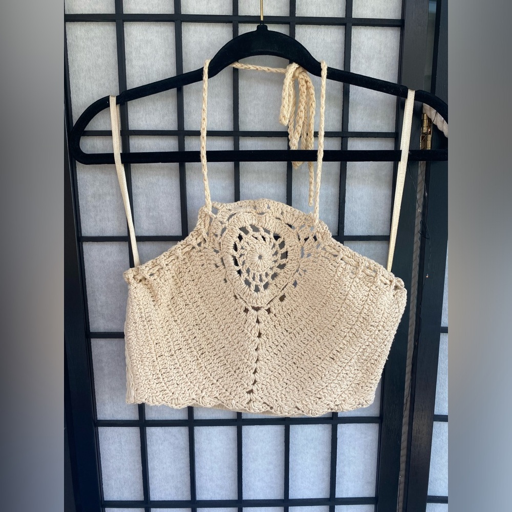 Medium Tan / Cream Crop Top